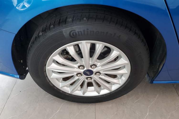 Used Ford Focus 2020 Sedan EcoBoost 180 Automatic Trend Edition
