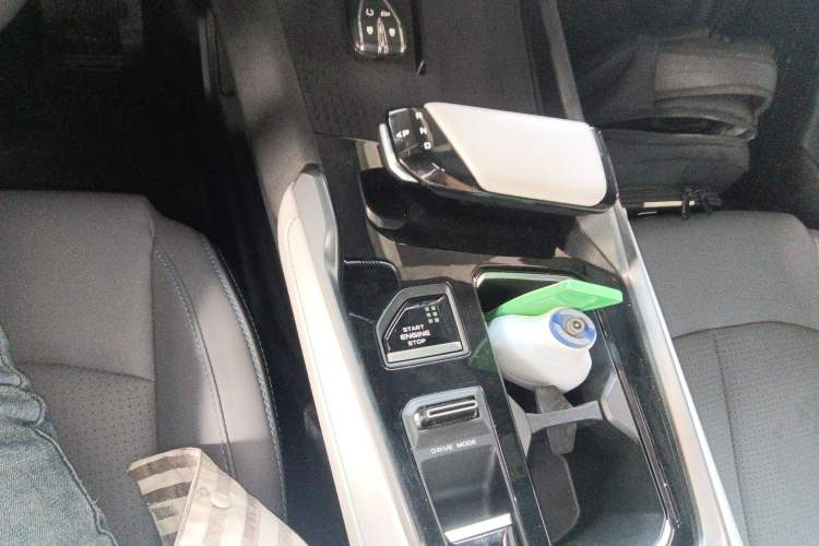 Used Changan UNI-T 2023 Second-Generation 1.5T Prestige Model
