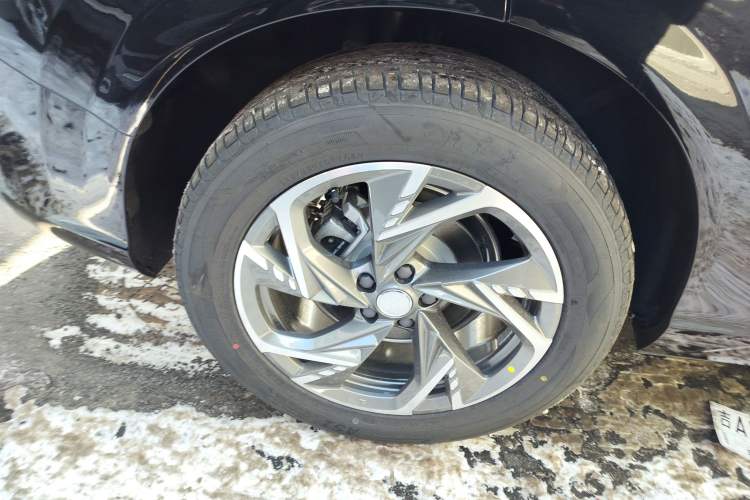 Used Hongqi HS3 PHEV 
