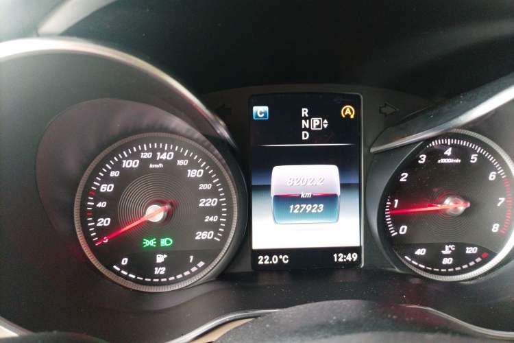 Used Mercedes-Benz C-Class 2015 C 200 L Sport Edition
