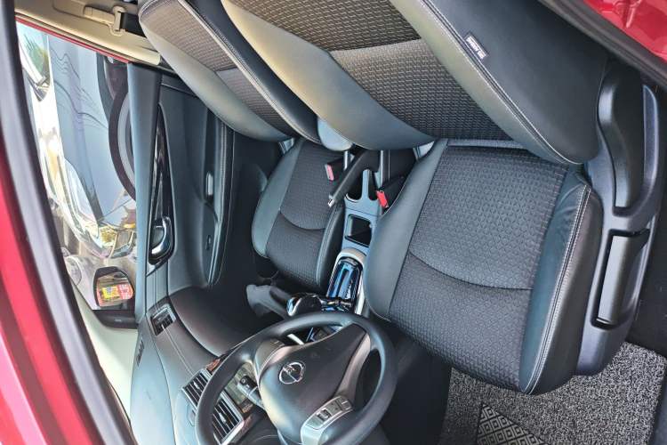 Used Nissan Tiida 2019 1.6L CVT Smart Drive Version China VI Standard
