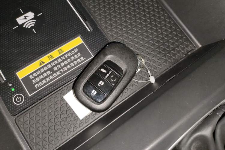 Used Honda CR-V 2023 240TURBO Two-Wheel Drive Deluxe Edition 7 Seats
