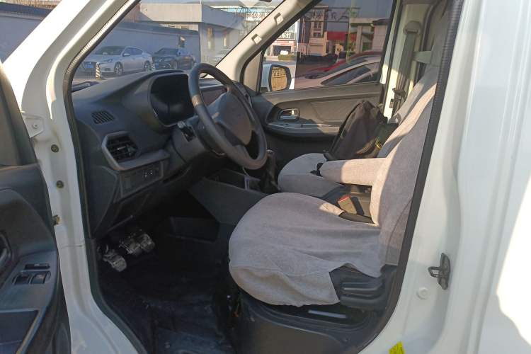 Used Chana Ruixing M60 2023 1.5L GDI Elite Van 2 Seats

