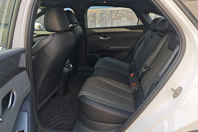 Used BYD Qin L 2025 EV 545KM Beyond Version
