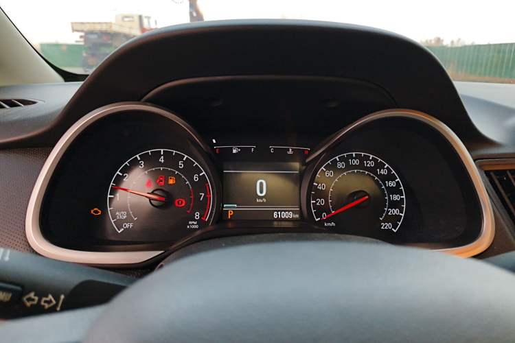 Used Chevrolet Monza 2019 Redline 320T Dual-Clutch Joyful Edition China VI Standard