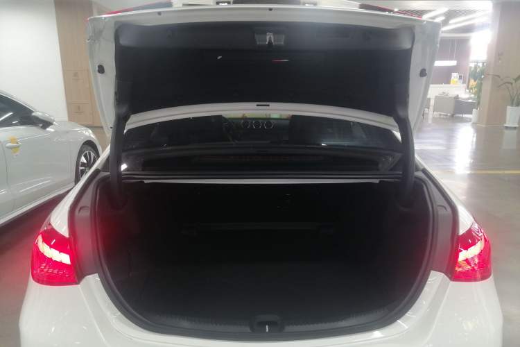 Used Mercedes-Benz C-Class 2023 Restyled C 260 L Sport Edition