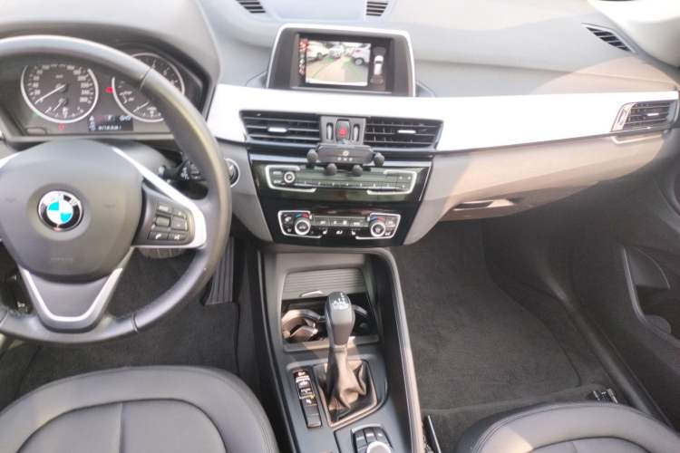 Used BMW X1 2016 sDrive18Li Premium Edition
