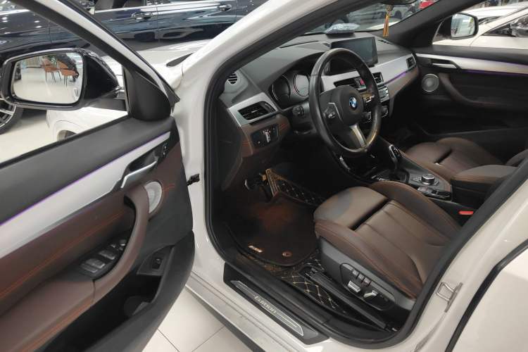 Used BMW X2 2021 Updated xDrive25i Midnight Edition
