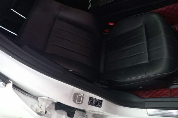 Used Mercedes-Benz E-Class 2015 Revised E 260 L
