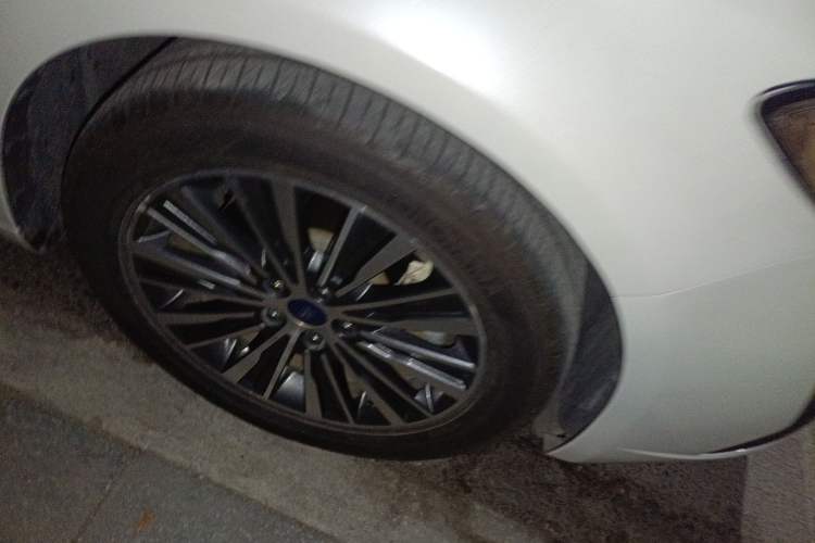 Used Ford Mondeo New Energy 2018 2.0 PHEV Smart-Controlled Fashion Edition China VI Standard
