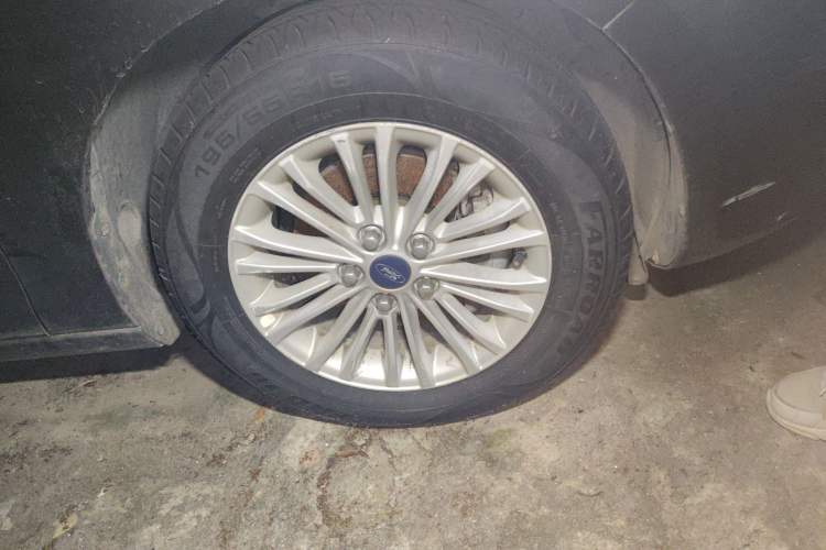 Used Ford Escort 2015 1.5L Automatic Comfort Model
