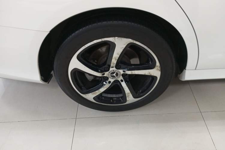 Used Mercedes-Benz E-Class 2017 Restyled E 300 Sport Edition