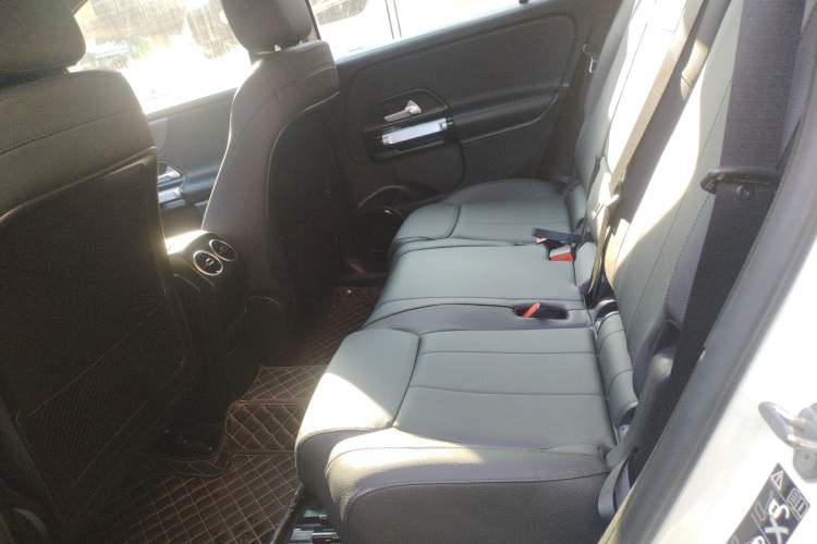 Used Mercedes-Benz GLB 2020 Updated GLB 200 Dynamic Edition