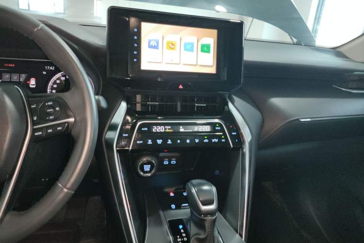 Used Toyota Venza 2022 2.0L CVT Two-Wheel Drive Luxury Edition
