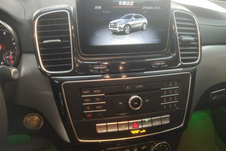 Used Mercedes-Benz GLE Coupe 2018 GLE 320 4MATIC Coupe SUV
