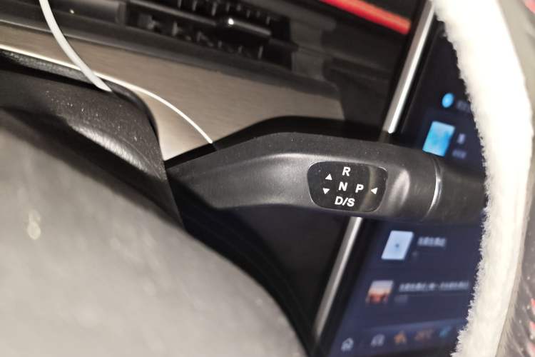 Used NETA V 2021 Standard Range Entertainment Edition