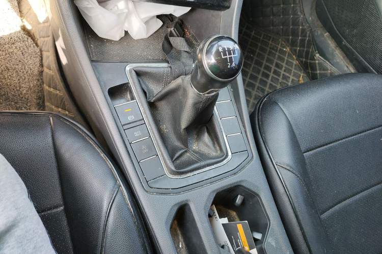 Used Volkswagen Bora 2021 1.5L Manual Comfort Smart Connect Edition
