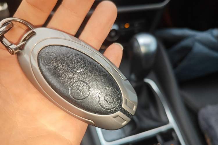 Used BYD Song MAX 2017 1.5T Automatic Smart Connect Prestige 7-Seater