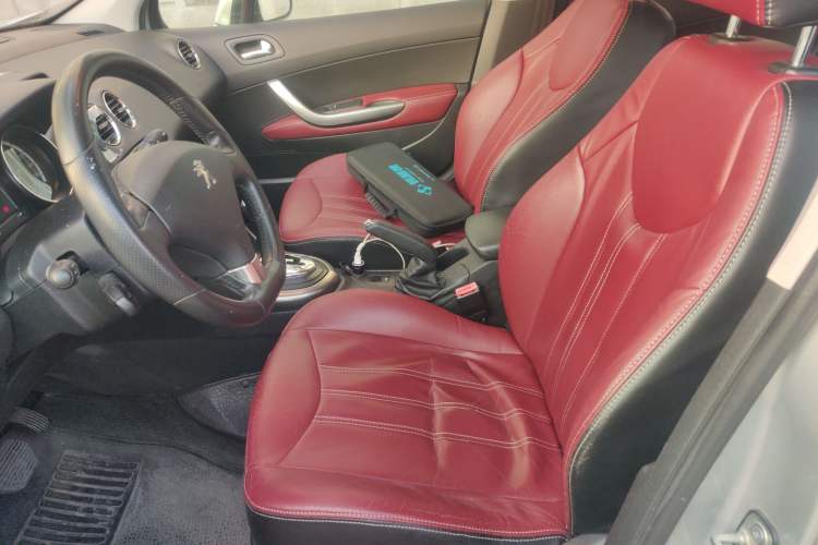 Used Peugeot 308 2013 1.6T SW Fashion Edition
