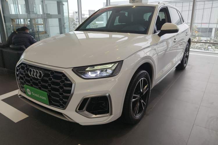 Used Audi Q5L 2024 40 TFSI Fashion Dynamic Model