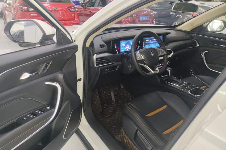 Used Bestune T77 2019 230 TID Automatic Luxury Version National V
