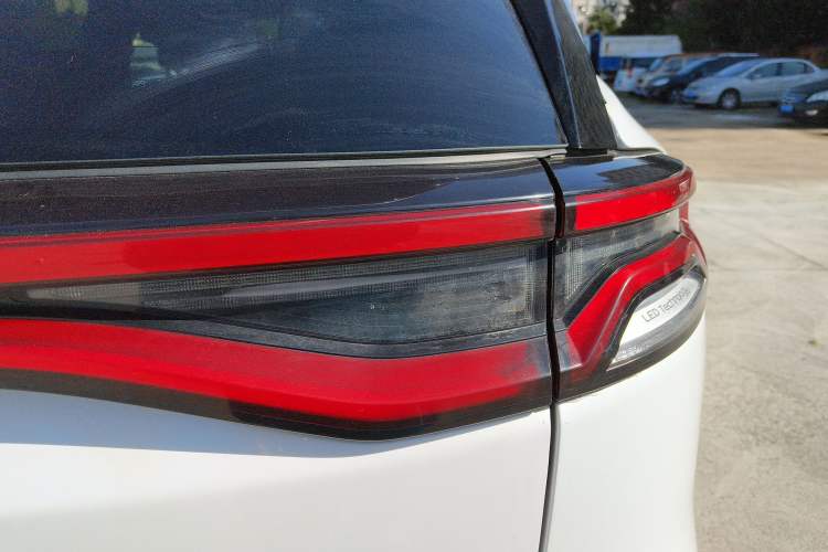 Used BYD Tang New Energy 2021 DM 2.0T Four-Wheel Drive High-Performance Luxury Model
