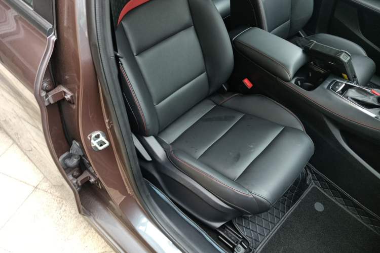 Used MG 5 2025 180 DVVT Global Luxury Edition
