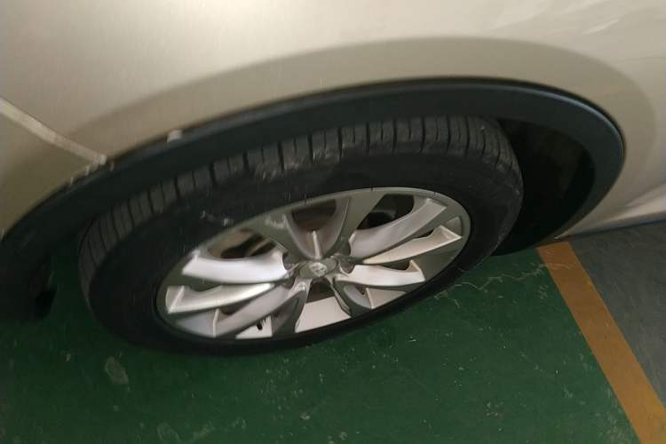 Used Geely Auto Emgrand GS 2016 Elegant Edition 1.8L Manual LingShang Model
