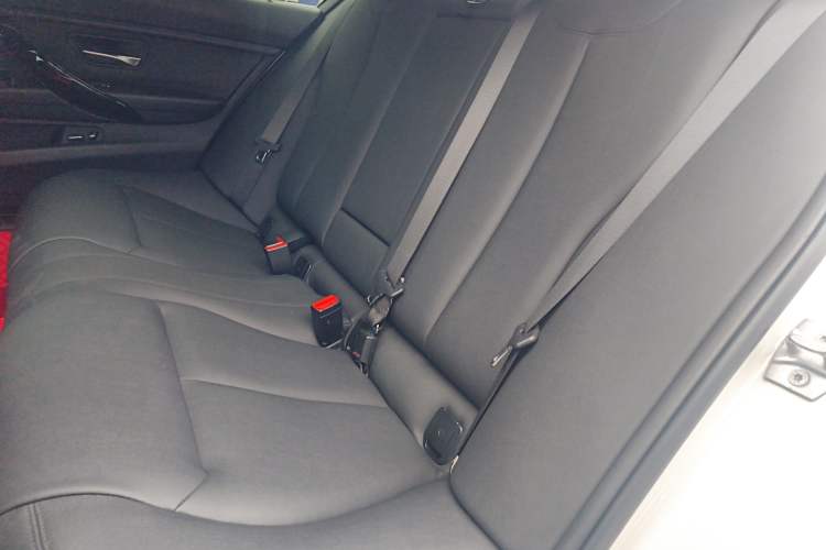 Used BMW 3 Series 2017 320Li Fashion Model
