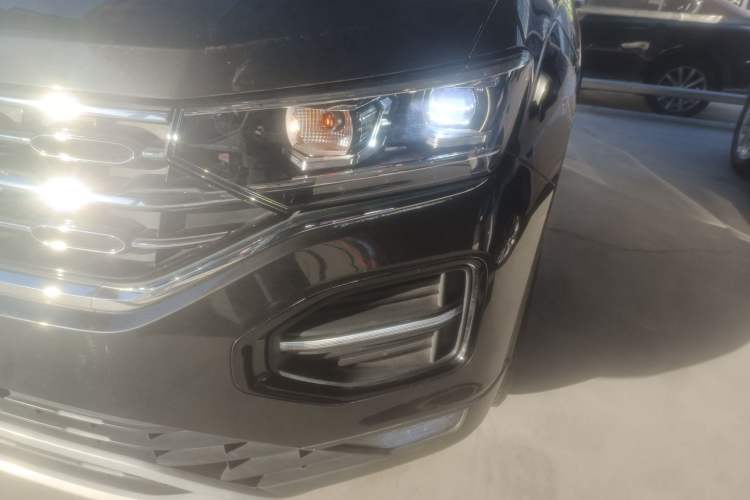 Used Volkswagen Tayron 2020 280TSI Two-Wheel Drive Luxury Connect Edition