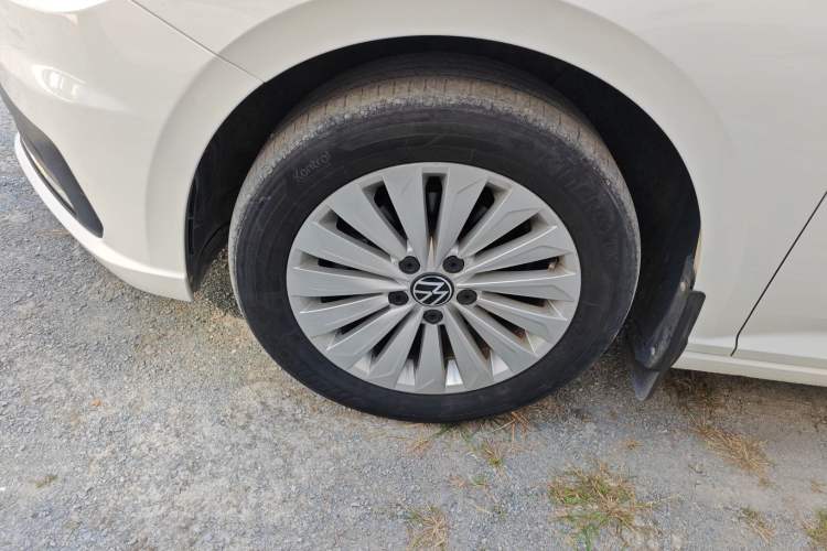 Used Volkswagen Lavida 2019 1.5L Automatic Comfort Edition China VI Standard
