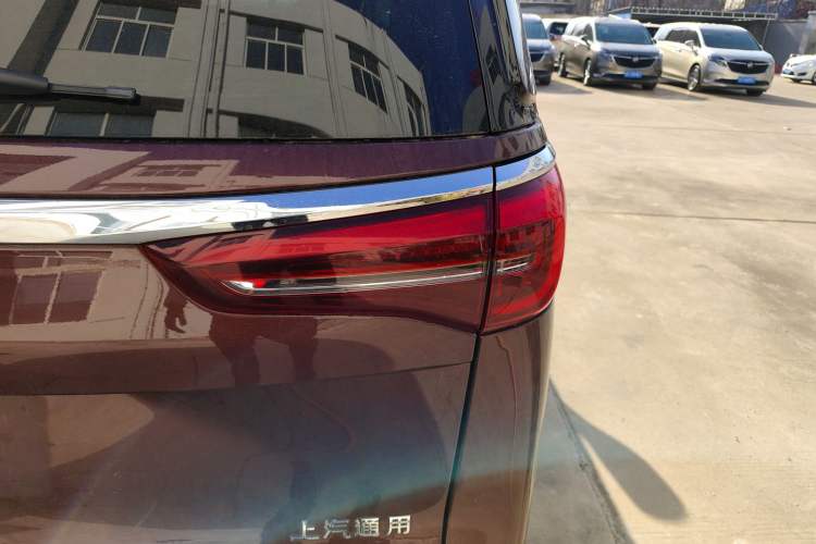 Used Buick GL8 2022 ES Landtrek 653T Comfort Edition
