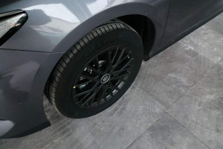 Used BYD Qin PLUS 2025 EV Smart Drive Edition 420KM Leading Model