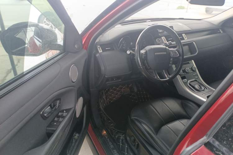 Used Land Rover Range Rover Evoque 2018 240 PS SE Smart Brilliance Edition