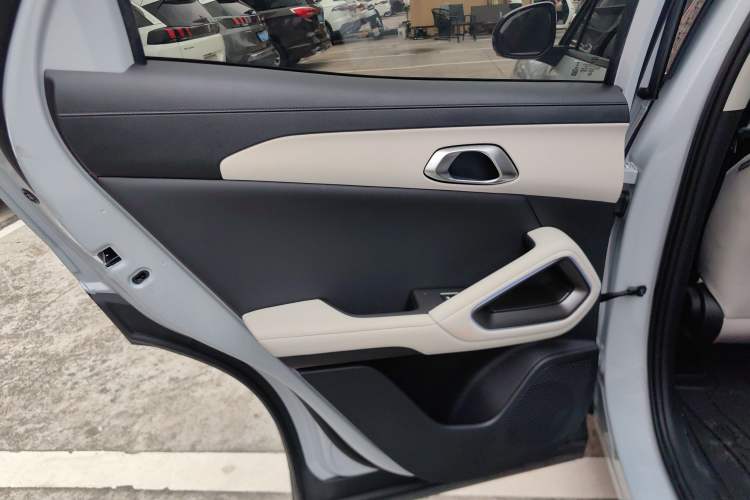 Used BYD Yuan UP 2024 401 km Active Version
