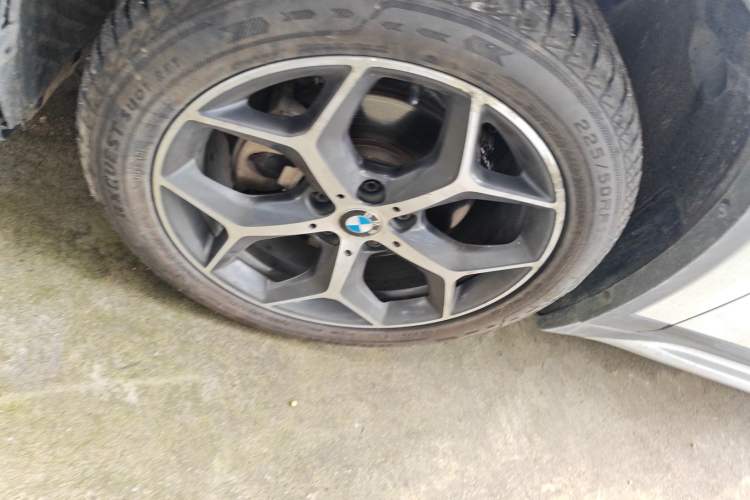 Used BMW X1 2018 sDrive18Li Luxury Model
