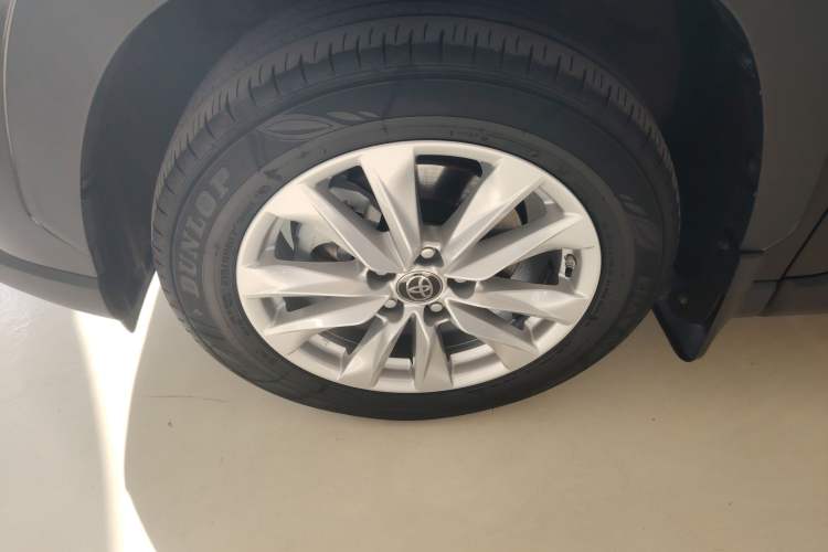 Used Toyota Corolla Cross 2023 2.0L Pioneer Edition
