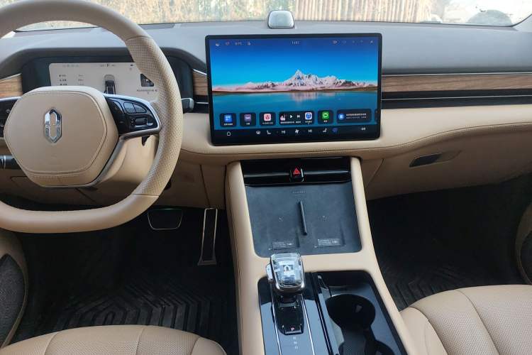 Used Hima AITO M7 2024 1.5T Intelligent Drive 4x4 Max Edition 6 Seats
