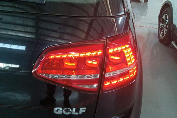 Used Volkswagen Golf 2015 1.6L Automatic Comfort Model
