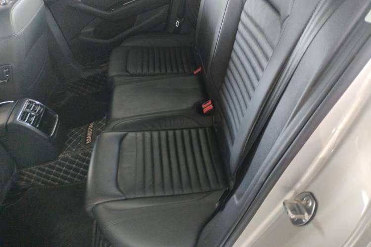 Used Volkswagen Magotan 2017 330TSI DSG Leading Model