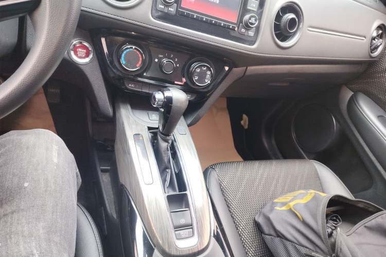 Used Honda XR-V 2017 1.8L EXi CVT Comfort Version