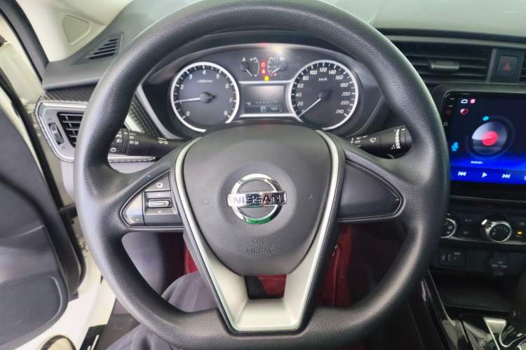 Used Nissan Lannia 2021 1.6L CVT Cool Edition
