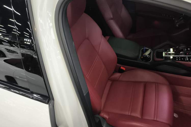 Used Porsche Cayenne 2019 Cayenne Coupé 3.0T
