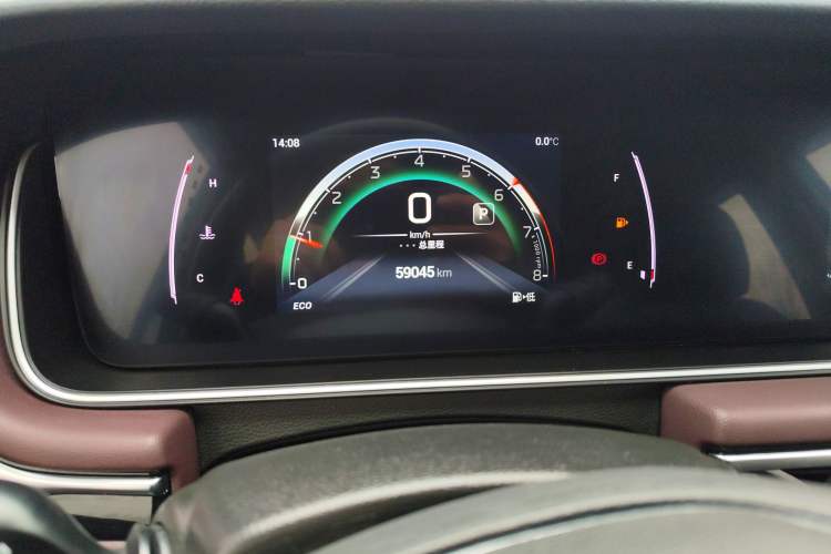 Used GAC Trumpchi M6 2021 PRO 270T DCT Luxury Edition
