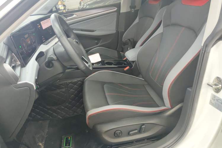 Used Volkswagen Lamando 2024 Lavida L 280TSI DSG Cool & Spicy Edition