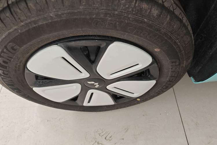 Used Wuling Hongguang MINIEV 2025 Four-Door Version Premium Edition
