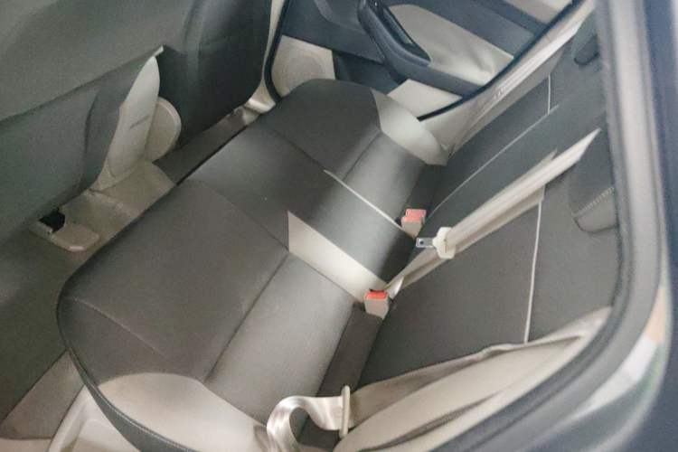 Used Ford Focus 2012 Sedan 1.6L Automatic Comfort Model
