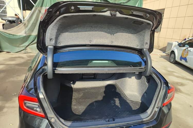 Used Honda Accord 2022 260TURBO Phantom Night · Prestige Edition
