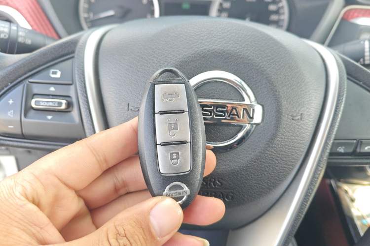 Used Nissan Lannia 2019 1.6L CVT Smart Connect Smart Cool Version China V Standard
