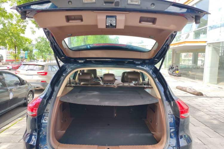 Used Leopaard CS10 2017 1.5T CVT Luxury Model
